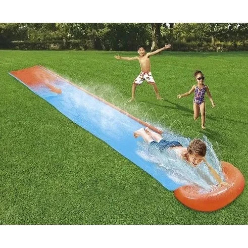 Escorrega Aqua Gigante com Chafariz