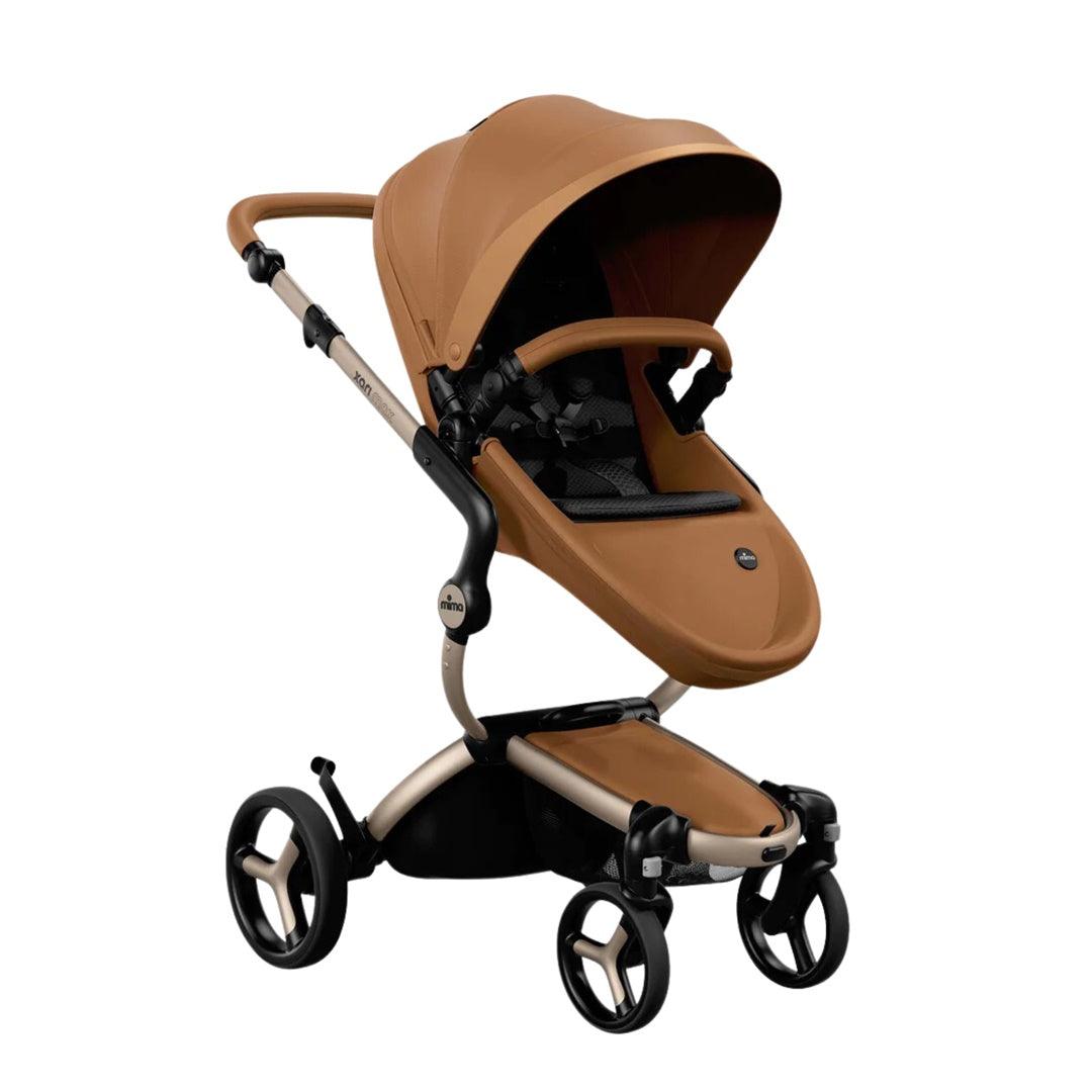 Carrinho de Bebê Mima Xari Max Caramelo Com Estrutura Champanhe e Assento Preto