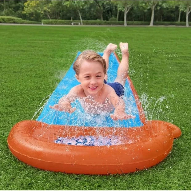 Escorrega Aqua Gigante com Chafariz